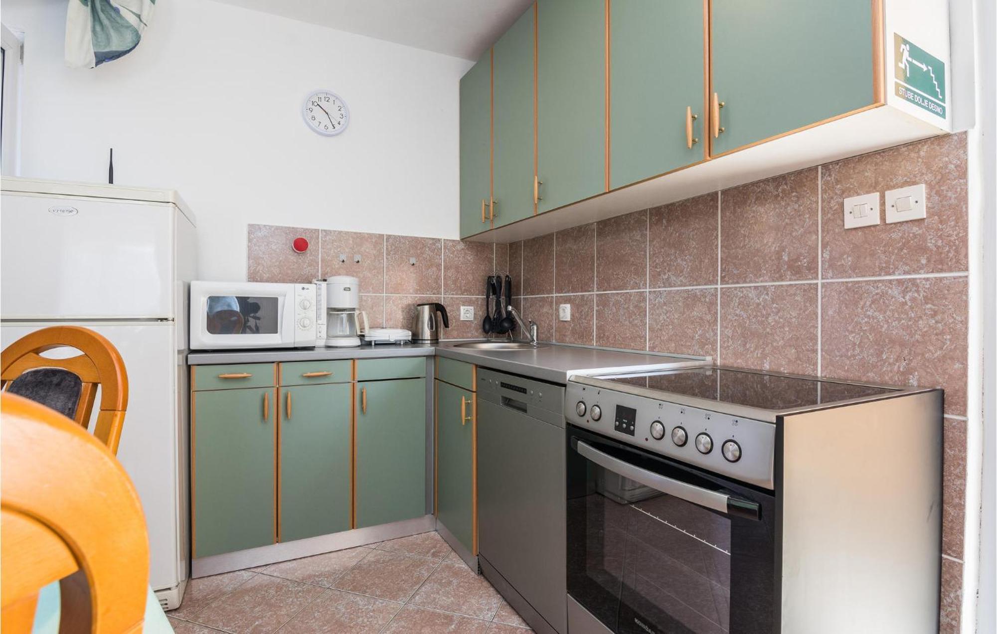 Beautiful Apartment In Privlaka With Kitchen Zewnętrze zdjęcie